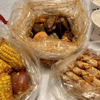 The Boiling Crab - Snow crab - Seafood Near Me - Honolulu, Hawaii The Boiling Crab - Snow crab - Seafood Near Me - Honolulu, Hawaii