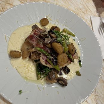 Biscotti's - Prosciutto Chicken - Cafes Near Me - Reno, Nevada