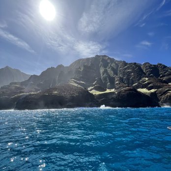 Holoholo Charters - Coastline - Boating Near Me - Eleele, Hawaii