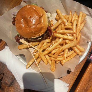Lazy Dog Restaurant & Bar - Burger - Comfort Food Near Me - Folsom, California Lazy Dog Restaurant & Bar - Burger - Comfort Food Near Me - Folsom, California