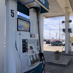 Valero - Louisville - Pumps