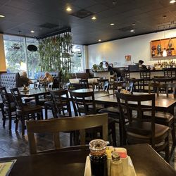Asian Yummy House - Interior
