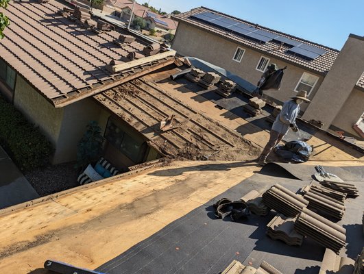 Jose Roofing Repairs Logo