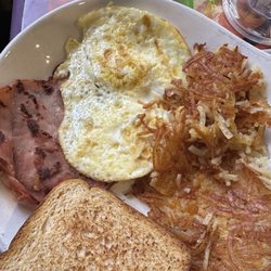 Camellia Cafe - Traditional Egg Plate.