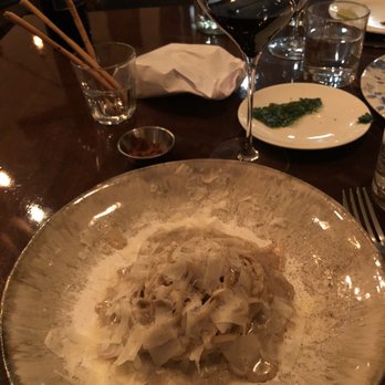 Oliva Enoteca - CACCIO E PEPE Homemade Tonarelli. Pecorino Romano, Black Pepper, Garlic $230 - Italian Near Me - Mérida, YUC Oliva Enoteca - CACCIO E PEPE Homemade Tonarelli. Pecorino Romano, Black Pepper, Garlic $230 - Italian Near Me - Mérida, YUC