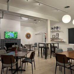 Yard & Lake - Inside the restaurant main dining