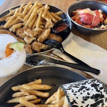 Pradera Brunch - Breakfast & Brunch Near Me - Baldwin Park, California