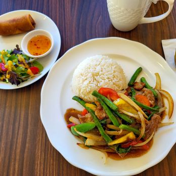Thai Chef - Lunch Combo $15.50 (11:30am-2:30pm) including rice, salad and spring roll - Thai Near Me - Burnaby, British Columbia