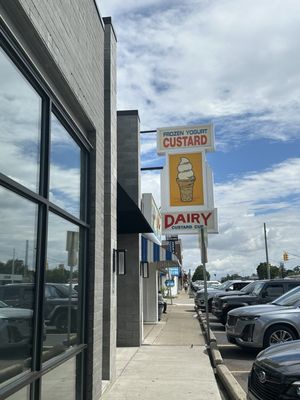 Custard & Company by null