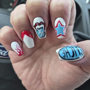 Fendii Nails & Spa - Nail Salons Near Me - Spokane Valley, Washington