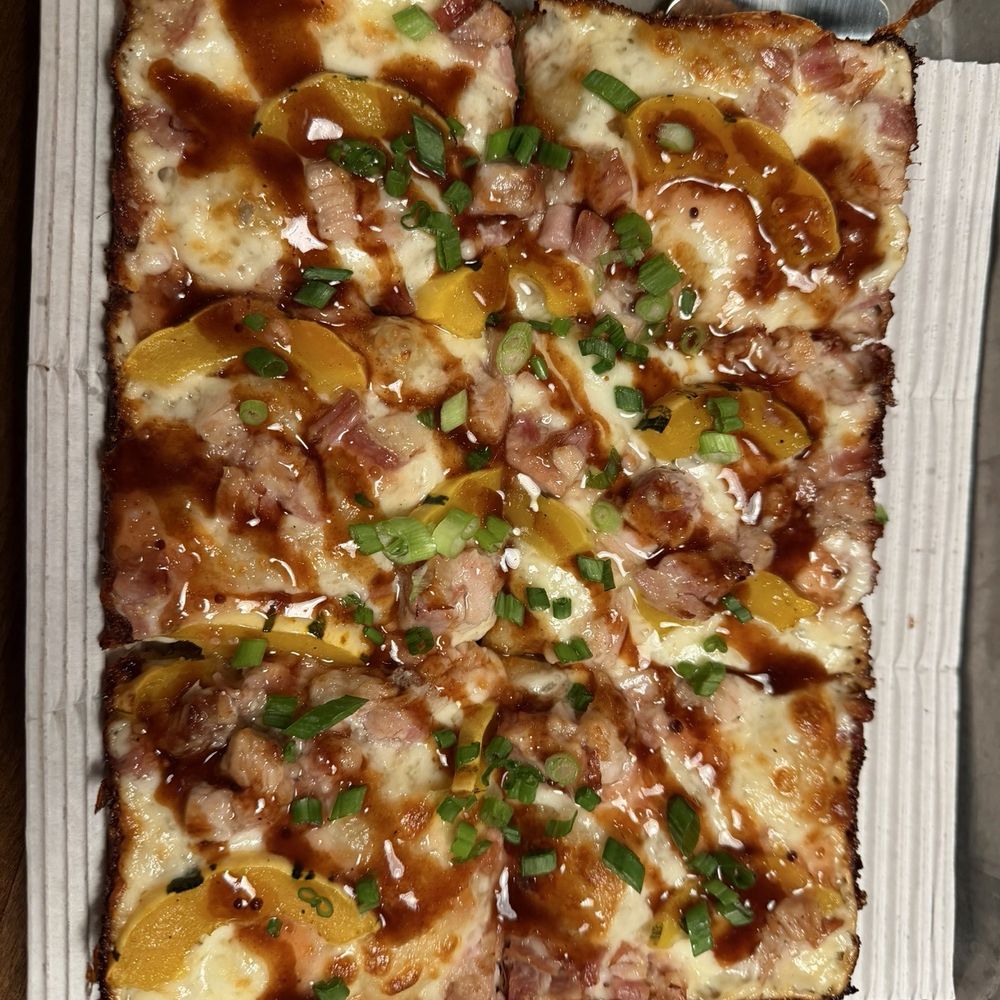 Quarantino's - Pork belly and squash pizza - Pizza Near Me - Grand Rapids, Michigan