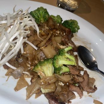 Thai Lotus Restaurant - Thai Near Me - Phoenix, Arizona