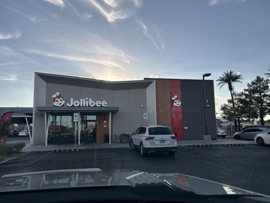 Jollibee by null