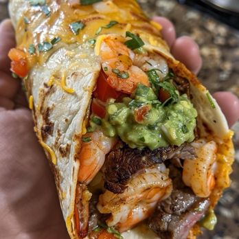 Puerto Fino - Amazing shrimp wrap - Seafood Near Me - Fajardo, Puerto Rico Puerto Fino - Amazing shrimp wrap - Seafood Near Me - Fajardo, Puerto Rico
