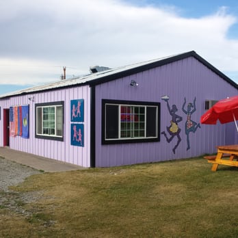 Two Sisters Cafe - American Near Me - Babb, Montana