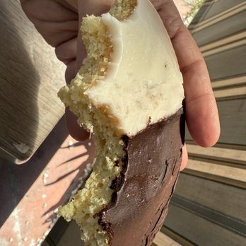 Daughter’s Deli - Black & White Cookie - Bagels Near Me - Los Angeles, California Daughter’s Deli - Black & White Cookie - Bagels Near Me - Los Angeles, California
