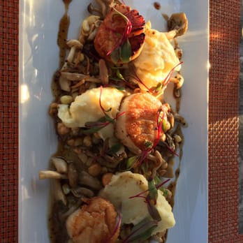 Brix - Carmelized Sea Scallops - New American Near Me - Napa, California Brix - Carmelized Sea Scallops - New American Near Me - Napa, California