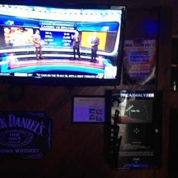 Pelican Pub - Pubs Near Me - Saint Petersburg, Florida