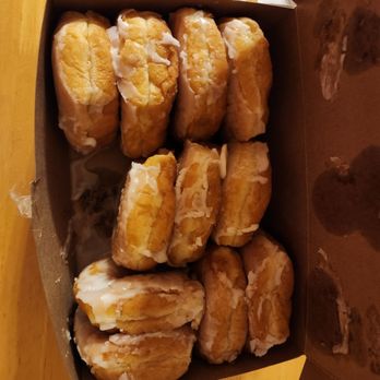 Country Donuts - my fav glazed - Donuts Near Me - Crystal Lake, Illinois