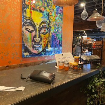 Thai Me Up - Entrance and checkout - Thai Near Me - Pittsburgh, Pennsylvania