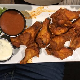 Really good wings. The sauce is house made and fantastic. Blue cheese dip was perfect consistency. Really good wings. The sauce is house made and fantastic. Blue cheese dip was perfect consistency.