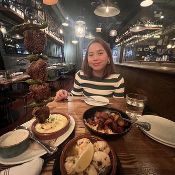 Lil Ba-Ba-Reeba! - Seafood Near Me - Chicago, Illinois Lil Ba-Ba-Reeba! - Seafood Near Me - Chicago, Illinois
