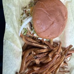 P5 Burger Barn - Moo burger with Cajun fries