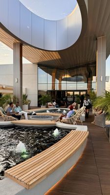 Overstory Rooftop Bar by null