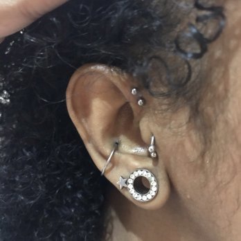 Portobello Tattoo & Piercing - The two forward helix. - Piercing Near Me - London, XGL Portobello Tattoo & Piercing - The two forward helix. - Piercing Near Me - London, XGL