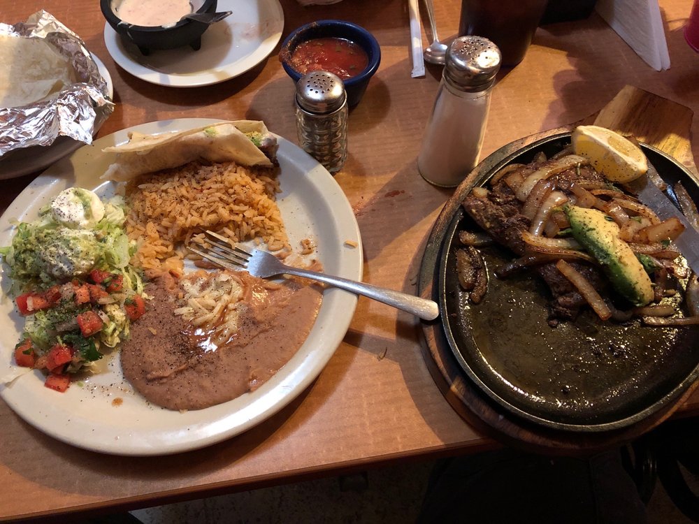 Photos of LA LOMA GRILL Updated August 2024 15 Photos 1814 Hwy