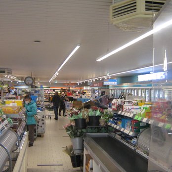 Aldi - groß + geräumig - Discount Store Near Me - Bergen, NI