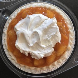 Merry Bee’s Bakery - Peach pie