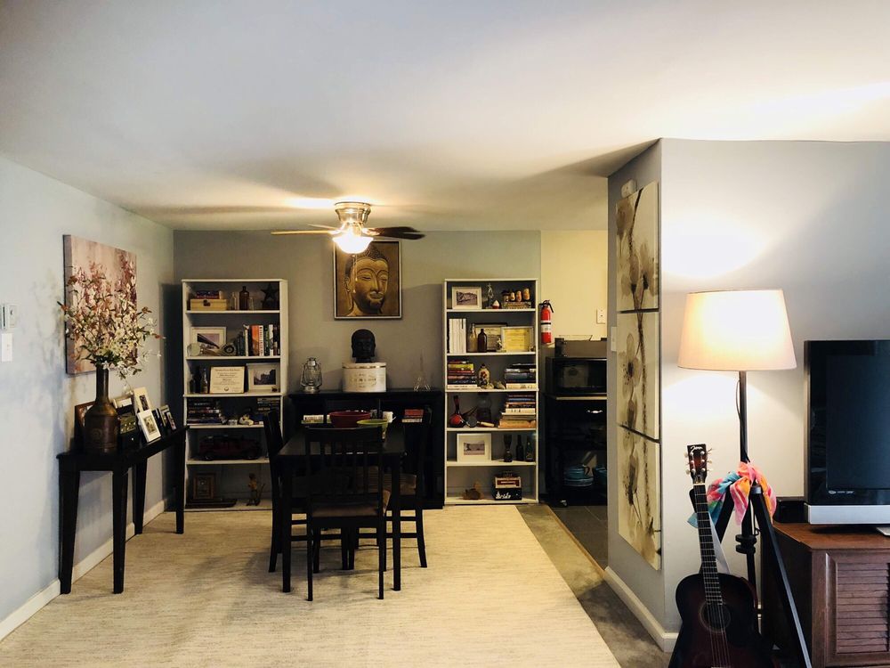 DELAVIEW APARTMENTS Updated August 2024 12 Photos 1032 Radcliffe