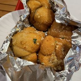 Garlic knots Garlic knots