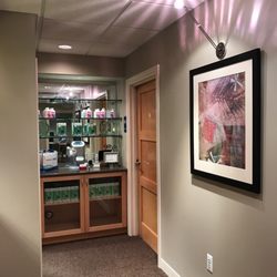 Robert G Hubbard, DDS PC - Retail Area