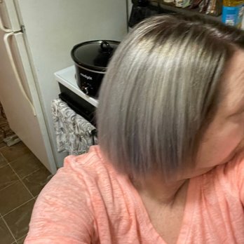 Manny's Styles Salon - Hair Salons Near Me - Reno, Nevada
