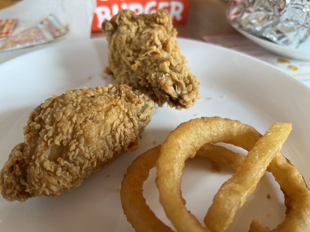 Food from Crispy Burger