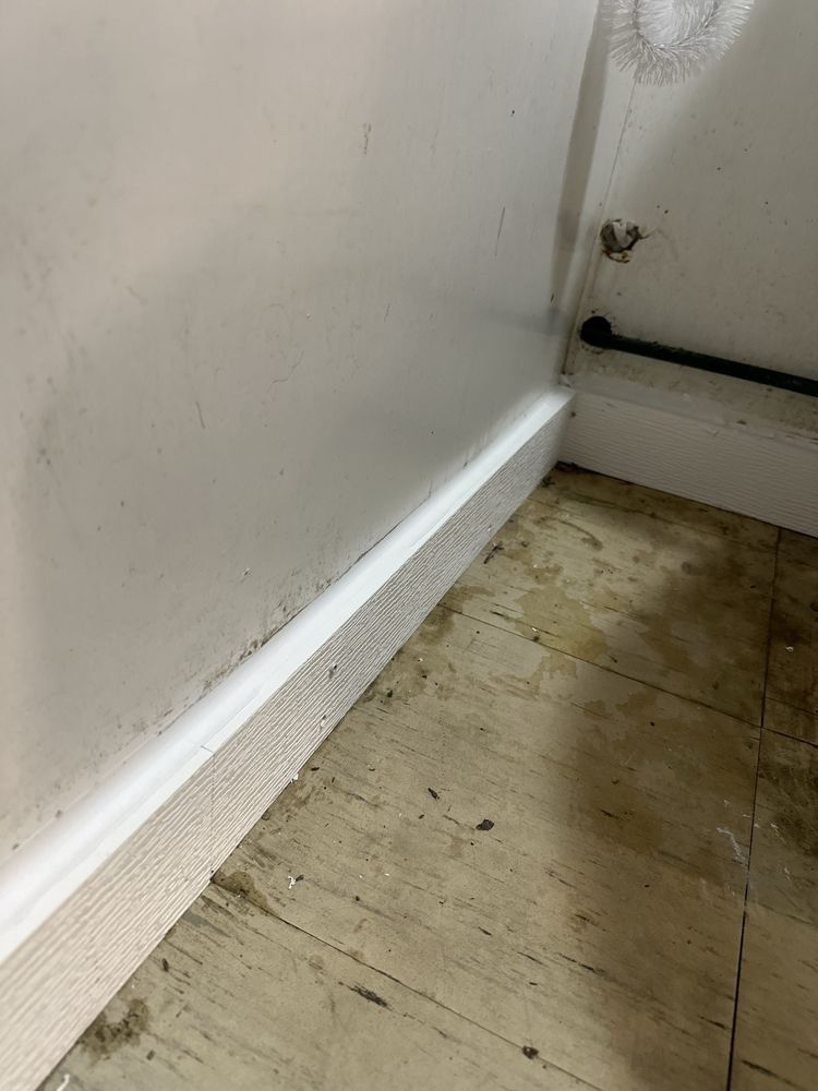 Slide of Echo Facility Solutions