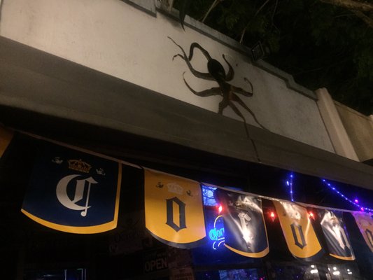 Octopus Garden Bar by null