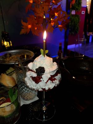 Monkey Lounge by null