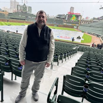 Wrigley Field - Stadiums & Arenas Near Me - Chicago, Illinois Wrigley Field - Stadiums & Arenas Near Me - Chicago, Illinois