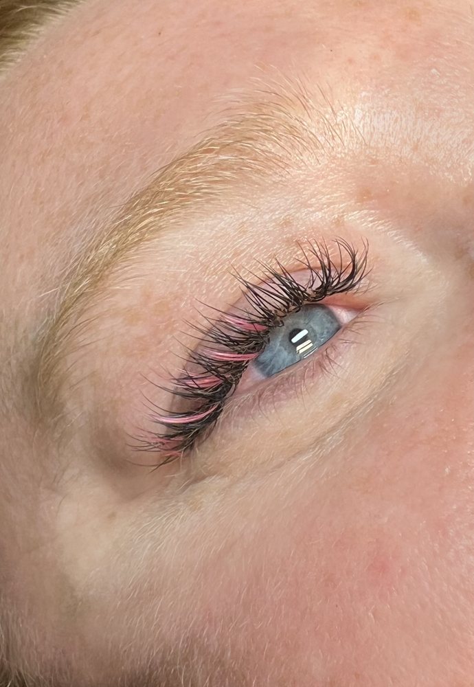 MAD LASHES Updated April 2024 122 S Olsen Ave, Tucson, Arizona