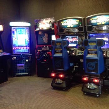 Round Table Pizza - Gaming! - Pizza Near Me - Fernley, Nevada Round Table Pizza - Gaming! - Pizza Near Me - Fernley, Nevada