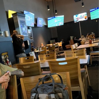 Buffalo Wild Wings - management - American Near Me - Tucson, Arizona Buffalo Wild Wings - management - American Near Me - Tucson, Arizona