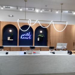 EVEREVE Plaza Frontenac in-store