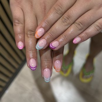 MOI Nails By Spring - Nail Salons Near Me - Los Angeles, California