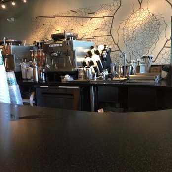 Starbucks - Coffee & Tea Near Me - Brookfield, Wisconsin