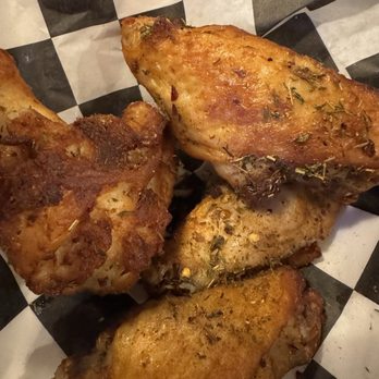 Common John Brewing Company - Caribbean jerk wings- 10 out of 10 - Breweries Near Me - Manchester, Tennessee Common John Brewing Company - Caribbean jerk wings- 10 out of 10 - Breweries Near Me - Manchester, Tennessee