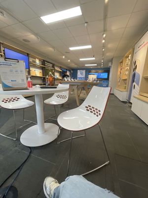 AT&T Store