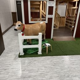 Say hi to Bessie when you come Say hi to Bessie when you come